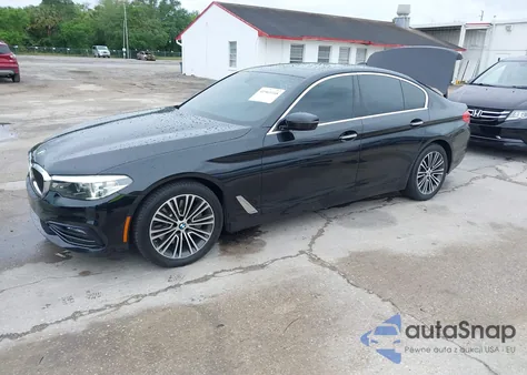 2018 BMW 540I из США, поврежденный, VIN WBAJE5C51JWA98514